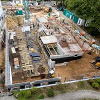 Luftaufnahme der aktiven Baustelle