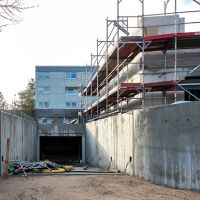 Ansicht der Tiefgarageneinfahrt im Bau
