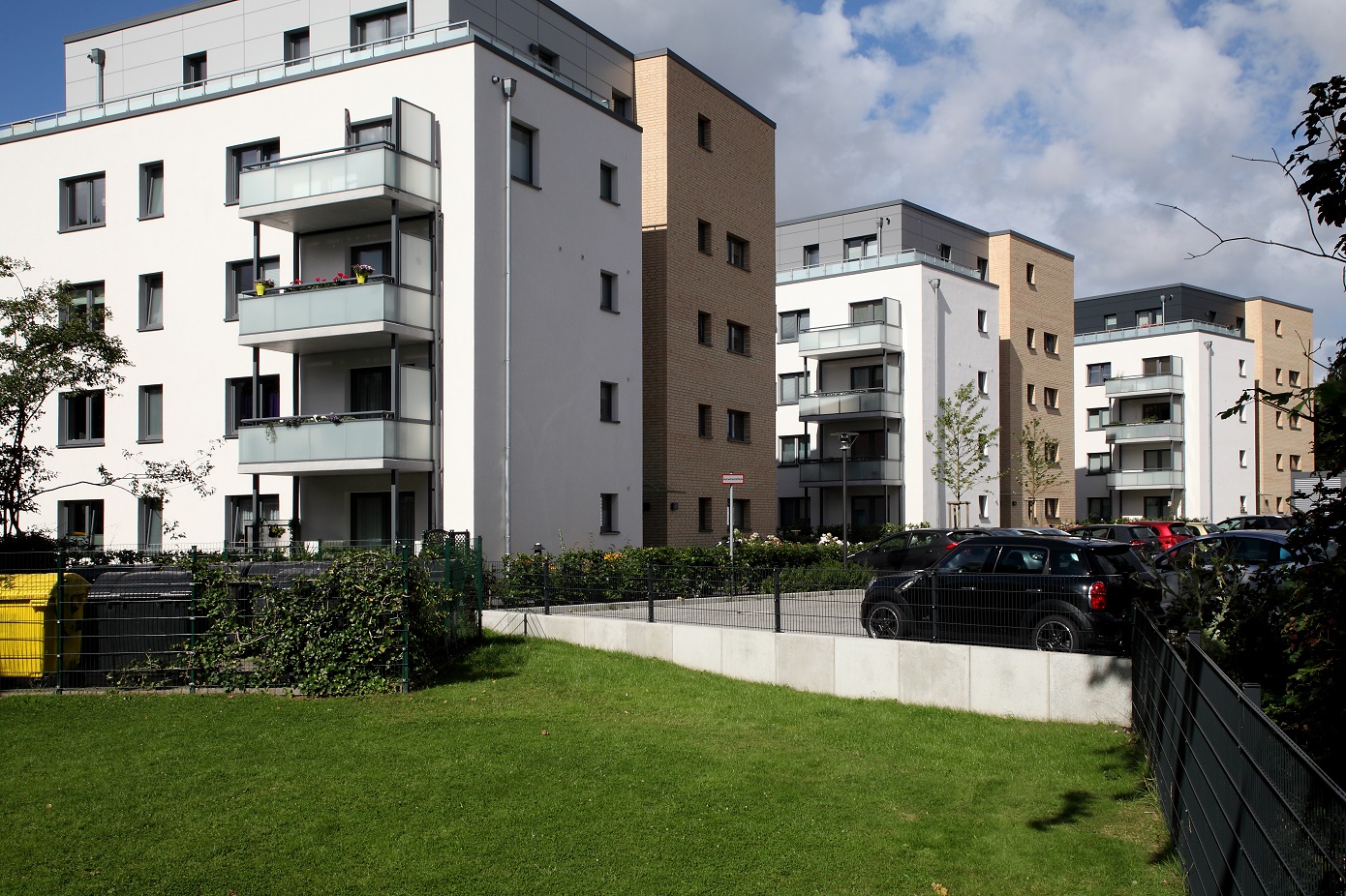 Maisonettewohnung aus 2016 mit 2 Balkonen - Photo 2