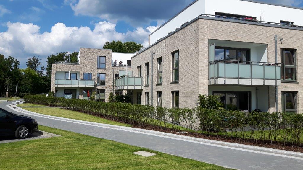 Moderne Wohnung mit großzügiger Dachterrasse - Foto 1